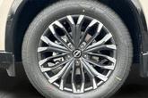 Thumbnail of 2025 Champagne Silver Metallic Nissan Rogue