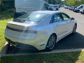Thumbnail of 2020 White Platinum Tri-Coat Metallic Lincoln MKZ