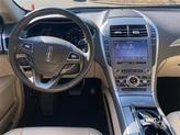 Thumbnail of 2020 White Platinum Tri-Coat Metallic Lincoln MKZ