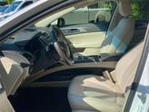 Thumbnail of 2020 White Platinum Tri-Coat Metallic Lincoln MKZ