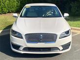 Thumbnail of 2020 White Platinum Tri-Coat Metallic Lincoln MKZ