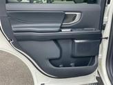 Thumbnail of 2025 White Metallic Ford Expedition