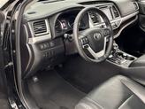 Thumbnail of 2018 Midnight Black Metallic Toyota Highlander