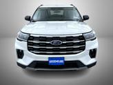 Thumbnail of 2025 White Metallic Ford Explorer