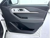 Thumbnail of 2025 White Metallic Ford Explorer