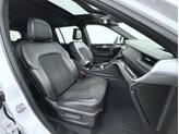 Thumbnail of 2023 Bright White Clearcoat Jeep Grand Cherokee