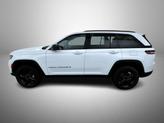 Thumbnail of 2023 Bright White Clearcoat Jeep Grand Cherokee