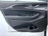 Thumbnail of 2023 Bright White Clearcoat Jeep Grand Cherokee