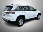 Thumbnail of 2023 Bright White Clearcoat Jeep Grand Cherokee