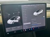 Thumbnail of 2022 Pearl White Multi-Coat Tesla Model 3