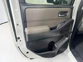 Thumbnail of 2022 Glacier White Nissan Frontier
