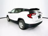 Thumbnail of 2024 Summit White GMC Terrain
