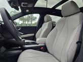 Thumbnail of 2025 Platinum Acura RDX