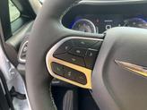 Thumbnail of 2026 Bright White Clearcoat Chrysler Pacifica