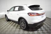 Thumbnail of 2020 White Lincoln Nautilus