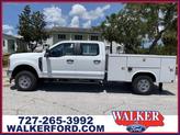 Photo of 2025 Oxford White Ford F-250
