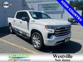 Photo of 2022 Iridescent Pearl Tricoat Chevrolet Silverado 1500
