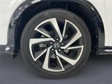 Thumbnail of 2020 Platinum White Pearl Honda HR-V