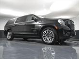 Thumbnail of 2023 Onyx Black GMC Yukon XL