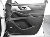 Thumbnail of 2021 Iridescent Pearl Tricoat Chevrolet Traverse