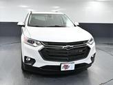 Thumbnail of 2021 Iridescent Pearl Tricoat Chevrolet Traverse
