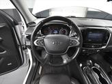 Thumbnail of 2021 Iridescent Pearl Tricoat Chevrolet Traverse