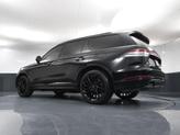 Thumbnail of 2023 Infinite Black Metallic Clearcoat Lincoln Aviator