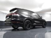 Thumbnail of 2023 Infinite Black Metallic Clearcoat Lincoln Aviator