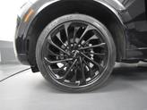 Thumbnail of 2023 Infinite Black Metallic Clearcoat Lincoln Aviator