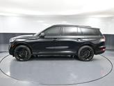 Thumbnail of 2023 Infinite Black Metallic Clearcoat Lincoln Aviator