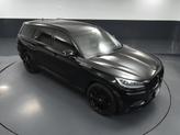 Thumbnail of 2023 Infinite Black Metallic Clearcoat Lincoln Aviator