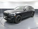 Thumbnail of 2023 Infinite Black Metallic Clearcoat Lincoln Aviator