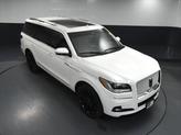 Thumbnail of 2024 Pristine White Metallic Tri-Coat Lincoln Navigator
