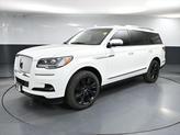 Thumbnail of 2024 Pristine White Metallic Tri-Coat Lincoln Navigator