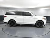 Thumbnail of 2024 Pristine White Metallic Tri-Coat Lincoln Navigator