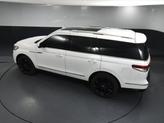 Thumbnail of 2024 Pristine White Metallic Tri-Coat Lincoln Navigator