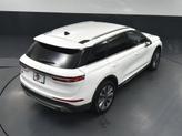 Thumbnail of 2022 Pristine White Metallic Tri-Coat Lincoln Corsair