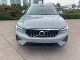 Thumbnail of 2025 Vapour Gray Metallic Volvo XC40