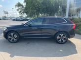 Thumbnail of 2022 Onyx Black Metallic Volvo XC60