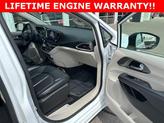 Thumbnail of 2023 Bright White Clearcoat Chrysler Pacifica