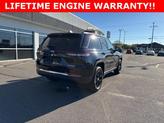 Thumbnail of 2024 Diamond Black Crystal Pearlcoat Jeep Grand Cherokee