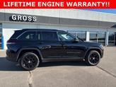 Thumbnail of 2024 Diamond Black Crystal Pearlcoat Jeep Grand Cherokee