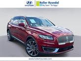 Photo of 2019 Red Lincoln Nautilus