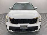 Thumbnail of 2024 Glacial White Pearl Kia Sorento
