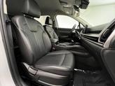 Thumbnail of 2024 Glacial White Pearl Kia Sorento