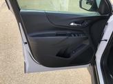 Thumbnail of 2018 Iridescent Pearl Tricoat Chevrolet Equinox
