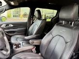 Thumbnail of 2022 Ceramic Gray Clearcoat Chrysler Pacifica