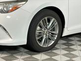 Thumbnail of 2016 Super White Toyota Camry