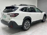 Thumbnail of 2025 Crystal White Pearl Subaru Outback
