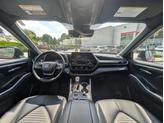 Thumbnail of 2022 Ruby Flare Pearl Toyota Highlander